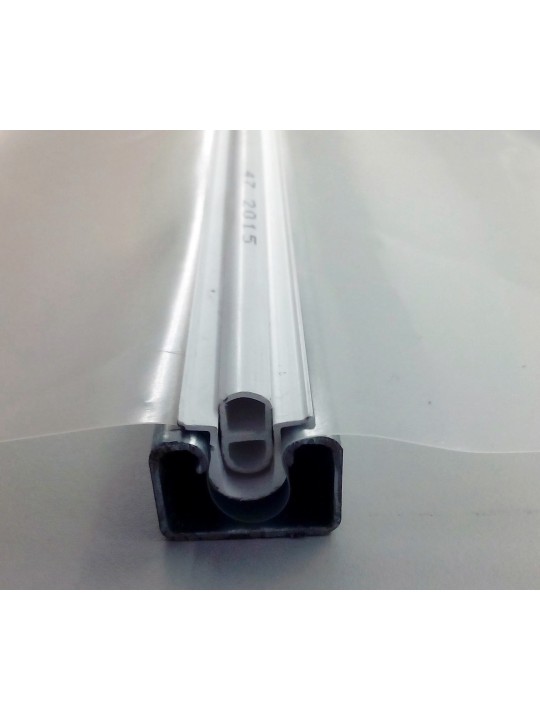 Perfil cincado con Clip PVC para Invernaderos.